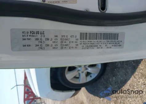 2016 Jeep Compass Latitude из США, поврежденный, VIN 1C4NJDEB6GD685595